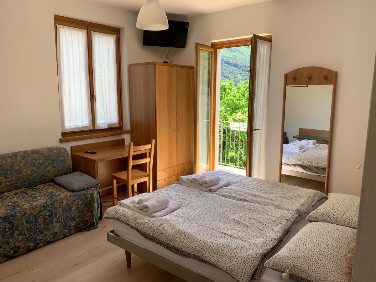 Hotel Garni Delle Rose Ceniga Екстериор снимка