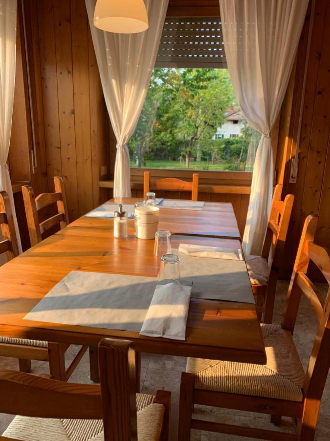 Hotel Garni Delle Rose Ceniga Екстериор снимка